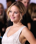 November_17_-__Mockingjay_Part_1__Premiere_in_Los_Angeles_288429~0.jpg