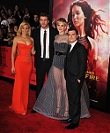 November_18_-_The_Hunger_Games_Catching_Fire_Los_Angeles_Premiere_2811129.jpg