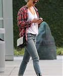 October_22_-_Out_and_about_in_Los_Angeles_283929.jpg