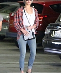 October_22_-_Out_and_about_in_Los_Angeles_28529.jpg