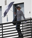 October_24_-_Leaving_a_meeting_in_LA_281629.jpg