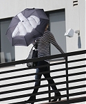 October_24_-_Leaving_a_meeting_in_LA_283429.jpg