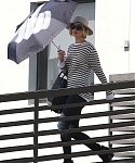October_24_-_Leaving_a_meeting_in_LA_284929.jpg