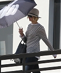 October_24_-_Leaving_a_meeting_in_LA_285129.jpg