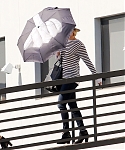 October_24_-_Leaving_a_meeting_in_LA_286229.jpg