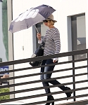 October_24_-_Leaving_a_meeting_in_LA_286529.jpg