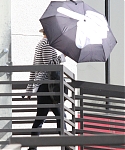 October_24_-_Leaving_a_meeting_in_LA_288529.jpg