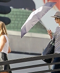 October_24_-_Leaving_a_meeting_in_LA_289029.jpg
