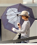 October_24_-_Leaving_a_meeting_in_LA_289329.jpg