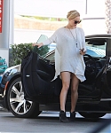 October_27_-_Out_in_LA_283029.jpg