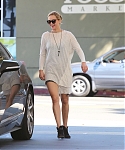 October_27_-_Out_in_LA_28329.jpg