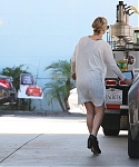 October_27_-_Out_in_LA_283429.jpg