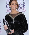 PRESS_ROOM_January_09_-_People_s_Choice_Awards_287129.jpg