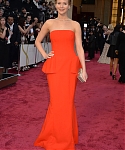 RED_March_2_-_At_the_86th_Academy_Awards_in_L_A_5BArrivals5D_285329.jpg