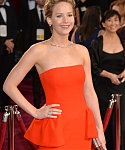 RED_March_2_-_At_the_86th_Academy_Awards_in_L_A_5BArrivals5D_287929.jpg