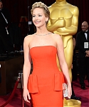 RED_March_2_-_At_the_86th_Academy_Awards_in_L_A_5BArrivals5D_288229.jpg
