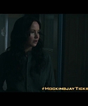 The_Hunger_Games__Mockingjay_Part_1_-_22Return_to_District_1222_118.jpg