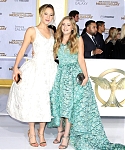 V_Nov17_-__Mockingjay_Part_1__Premiere_2811929.jpg