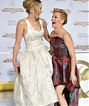 V_Nov17_-__Mockingjay_Part_1__Premiere_284429.jpg