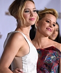 V_Nov17_-__Mockingjay_Part_1__Premiere_285329.jpg