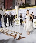W_November_17_-__Mockingjay_Part_1__LA_Premiere_282729.jpg