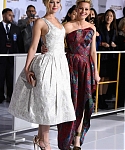 W_November_17_-__Mockingjay_Part_1__LA_Premiere_28429.jpg