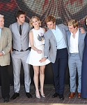 X_May_17_-__Mockingjay_Part_1__photocall_at_Cannes_in_France_286629.jpg