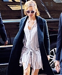 X_November_13_-_Arriving_at__Good_Morning_America__in_New_York_284629.jpg