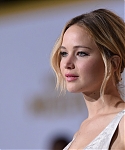 X_November_17_-__Mockingjay__Part_1__LA_Premiere_2812829.jpg