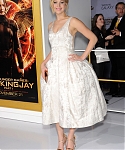 X_November_17_-__Mockingjay__Part_1__LA_Premiere_288829.jpg