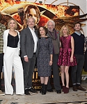 X_November_9_-_Attend_a_photocall_for___The_Hunger_Games_Mockingjay_Part_1___in_London_2810029.jpg