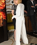 X_November_9_-_Attend_a_photocall_for___The_Hunger_Games_Mockingjay_Part_1___in_London_2813129.jpg
