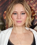 X_November_9_-_Attend_a_photocall_for___The_Hunger_Games_Mockingjay_Part_1___in_London_281429.jpg