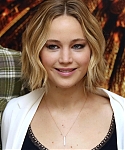 X_November_9_-_Attend_a_photocall_for___The_Hunger_Games_Mockingjay_Part_1___in_London_282829.jpg