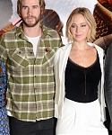 X_November_9_-_Attend_a_photocall_for___The_Hunger_Games_Mockingjay_Part_1___in_London_284829.jpg