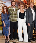 X_November_9_-_Attend_a_photocall_for___The_Hunger_Games_Mockingjay_Part_1___in_London_286129.jpg