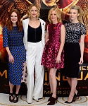 X_November_9_-_Attend_a_photocall_for___The_Hunger_Games_Mockingjay_Part_1___in_London_287129.jpg