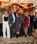 X_November_9_-_Attend_a_photocall_for___The_Hunger_Games_Mockingjay_Part_1___in_London_289129.jpg