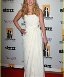 Jennifer_Lawrence_recieving_an_award_at_the_14th_Annual_Hollywood_Awards_Gala_30.jpg