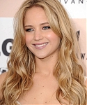 Jennifer_Lawrence_looking_beautiful_in_a_white_dress_at_the_Film_Independent_Spirit_Awards_020.jpg