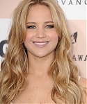 Jennifer_Lawrence_looking_beautiful_in_a_white_dress_at_the_Film_Independent_Spirit_Awards_022.jpg