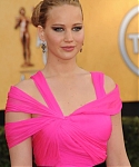 Jennifer_Lawrence_attending_the_17th_Annual_Screen_Actors_Guild_Awards_012.jpg