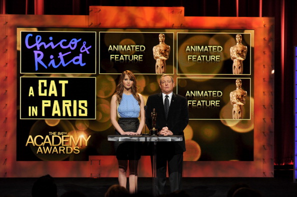 Jennifer_Lawrence_presenting_the_2011_Oscar_nominees_22.jpg