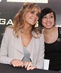 Jennifer_Lawrence_appears_at_this_event_to_give_away_free_tickets_to_The_Hunger_Games_world_premiere_16.jpg