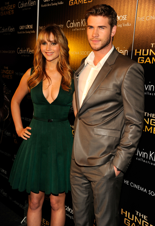 Sexy_Jennifer_Lawrence_at_the_New_York_screening_of_The_Hunger_Games_040.jpg