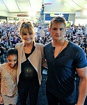 Filename=Jennifer_Lawrence_promoting_The_Hunger_Games_mall_promotion_tour_06.jpg
Filesize=2017KiB
Dimensions=3383x2251
Date added=Mar 14, 2012 Jennifer_Lawrence_promoting_The_Hunger_Games_mall_promotion_tour_06.jpg