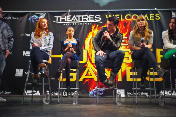 Jennifer Lawrence (Katniss Everdeen), Josh Hutcherson (Peeta), Jacqueline Emerson (Foxface), Amandla Stenberg (Rue), Isabelle Fuhrman (Clove) and Alexander Ludwig (Cato) attended <em>The Hunger Games</em> National Mall Tour fan event at the Mall of America in Minnesota.
