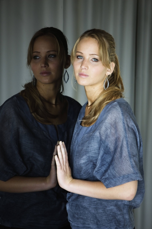 Jennifer_Lawrence_sexy_hot_photoshoot_25.jpg