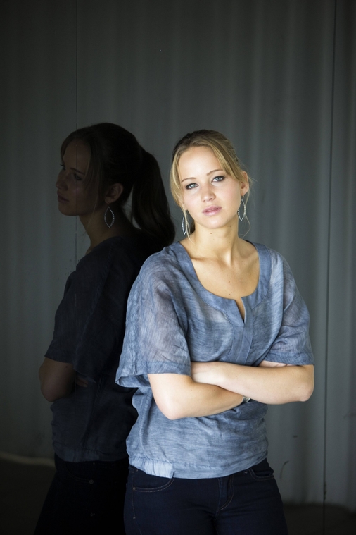 Jennifer_Lawrence_sexy_hot_photoshoot_34.jpg