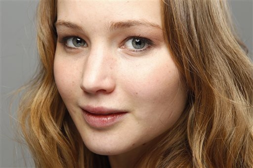 2010-02-Sundance_Film_Festival_photoshoot_of_Jennifer_Lawrence_22.jpg